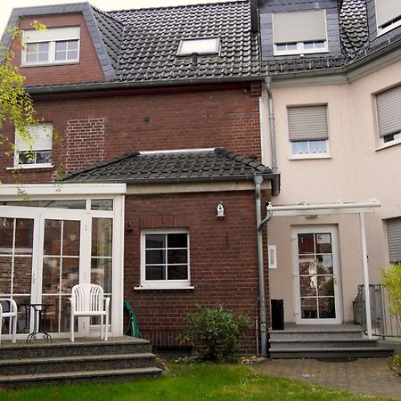 Hotel Am Weyerhof Kerpen  Ngoại thất bức ảnh