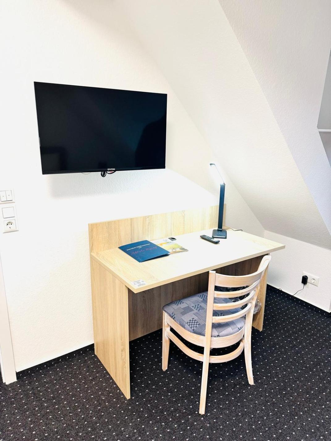 Hotel Am Weyerhof Kerpen  Ngoại thất bức ảnh